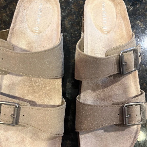 Madden Girl Sandals. - Picture 10 of 14